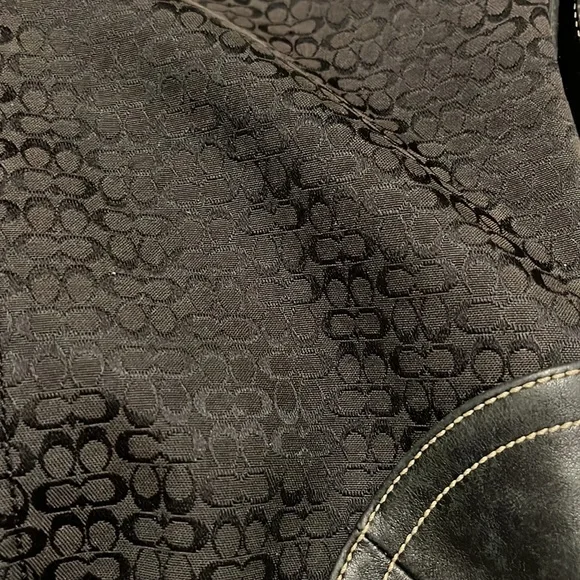 Authentic vintage Coach bag in good condition L0401461 - Picture 10 of 16